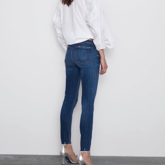 ❌SOLD❌NWT Zara The Skinny Jeans in Phoebe Blue - Picture 3 of 11